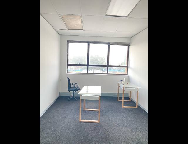 580M² OFFICE TO LET IN KELVIN
